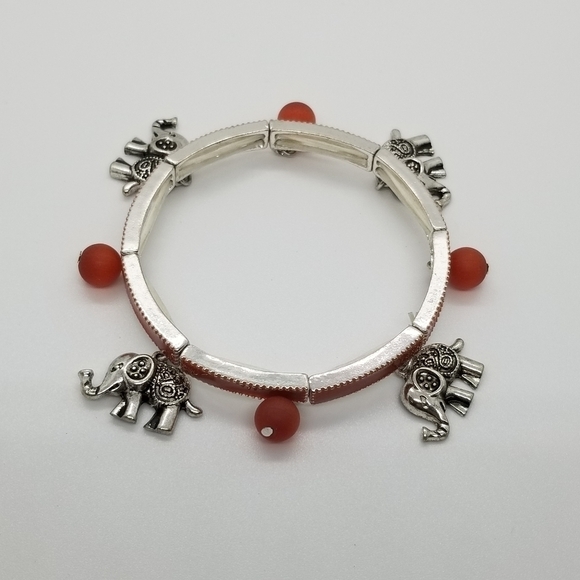 Jewelry - silver orange stretch bracelet with elephants